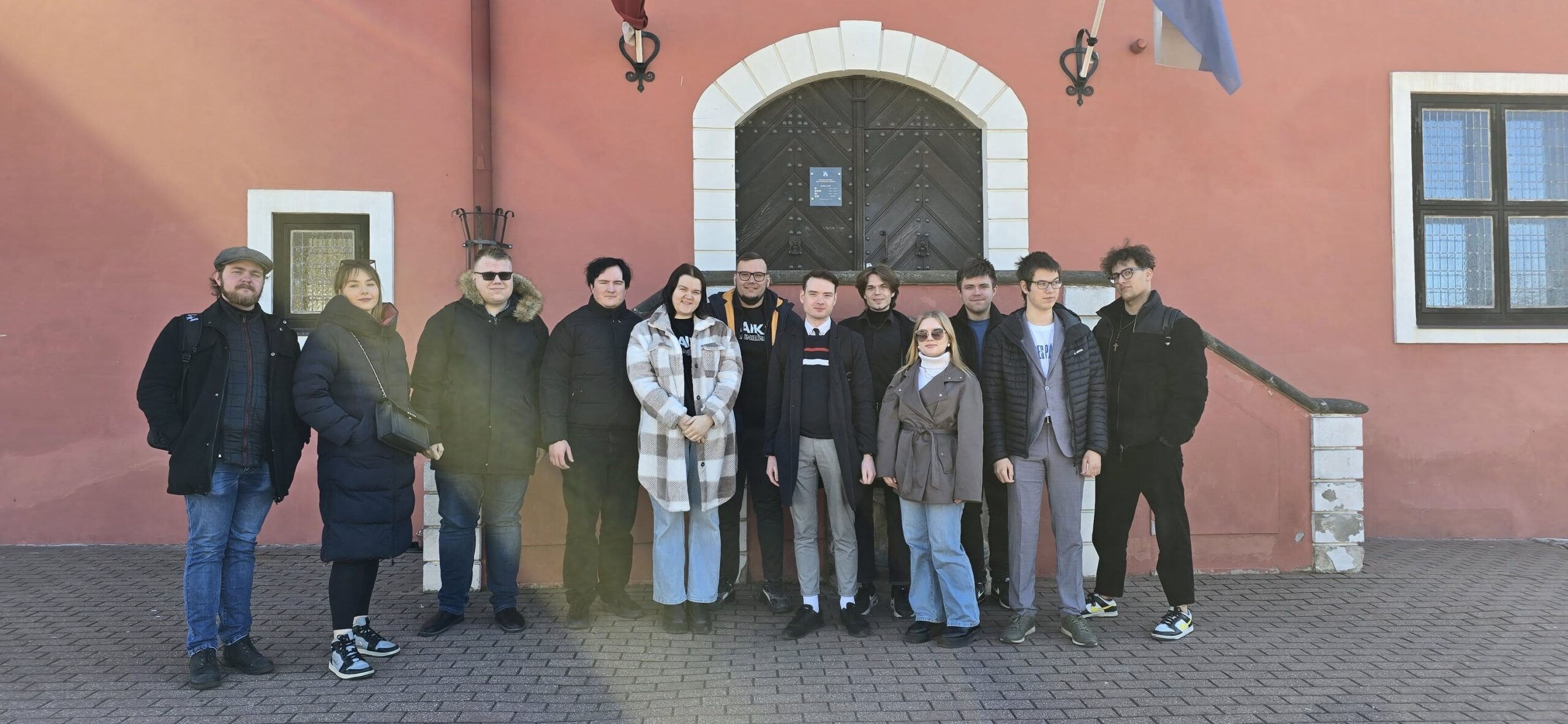 Pasākuma fotogrāfija: Paldies Latvijas attīstībai jaunatnes nodaļai, kas izrādīja interesi par tikšanos ar Laiks Jauniešiem.