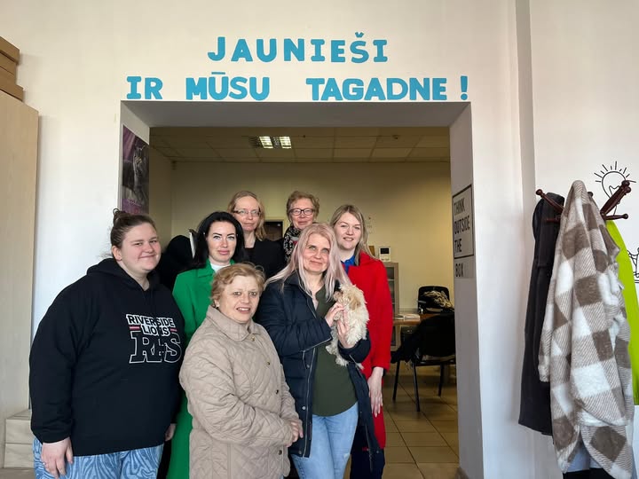 Pasākuma fotogrāfija: Latvijas Universitātes studenti viesojās pie Laiks Jauniešiem