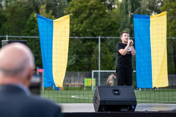 Pasākuma fotogrāfija: Pirmais FOTO atskats no sirsnīgās un emociju bagātās Ukrainas atbalsta spēles futbolā starp FC RFS un FS Jelgava komandām.