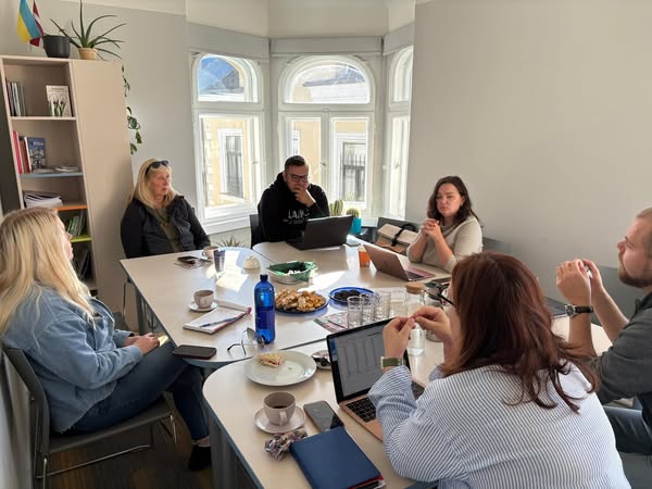 Septembrī Latvijas Platformas attīstības sadarbībai (LAPAS) birojā tikās projekta “Efektīvs un atbildīgs attīstības sadarbības finansējums” partneri.