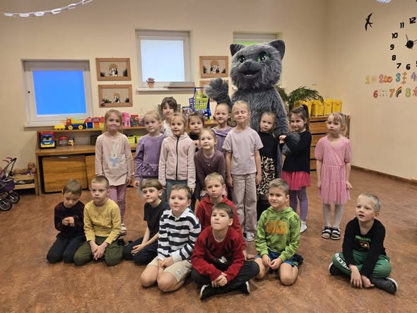 PasÄkuma fotogrÄfija: TurpinÄm projektu āSTEM un pilsoniskÄs lÄ«dzdalÄ«bas norises plaÅ”Äkai izglÄ«tÄ«bas pieredzei un karjeras izvÄleiā, piedÄvÄjot dažÄdas nodarbÄ«bas pirmsskolai, sÄkumskolai, pamatskolai un vidusskolai.